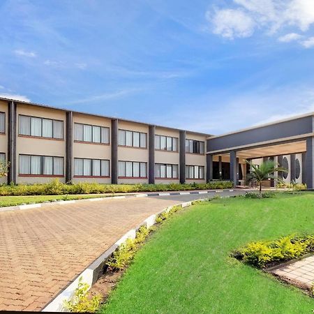Protea Hotel By Marriott Chipata Exterior photo