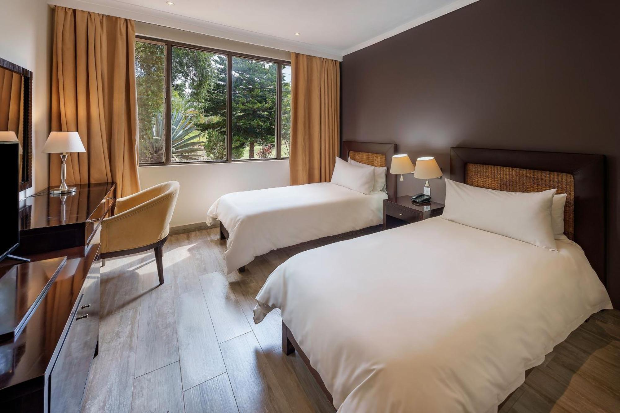 Protea Hotel By Marriott Chipata Exterior photo
