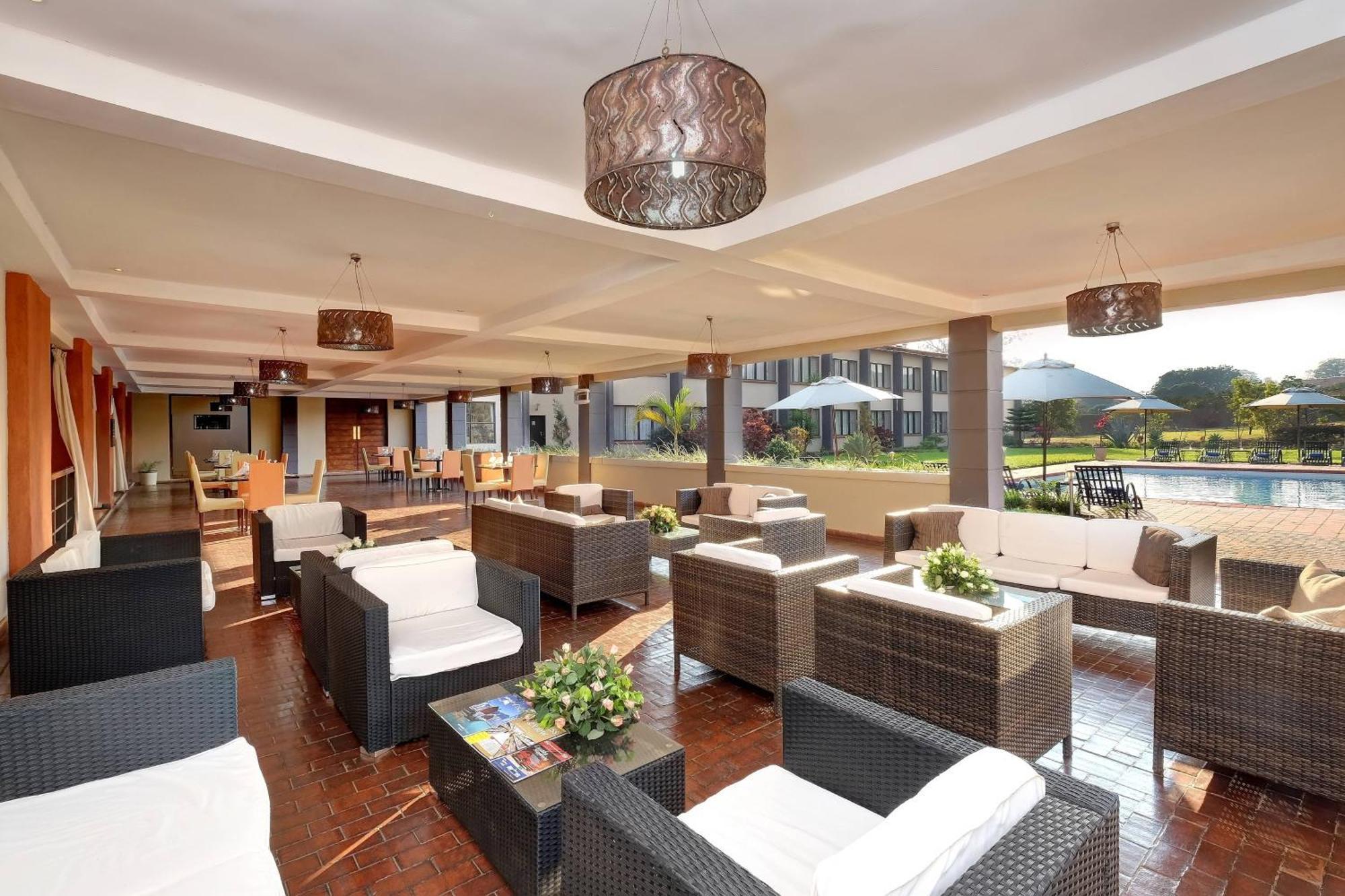 Protea Hotel By Marriott Chipata Exterior photo